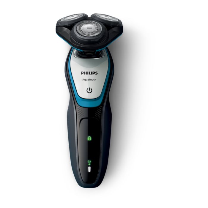 Shaver series 5000 Wet and dry electric shaver S5070/04