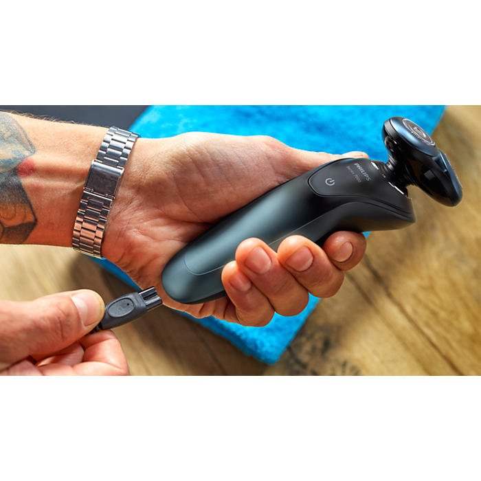 Shaver series 7000 ウェット&ドライ電気シェーバー S7930/16 Shaver series 7000 ウェット&ドライ電気シェーバー S7930/16