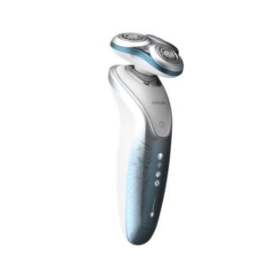Shaver series 7000 Elektrischer Nass- und Trockenrasierer