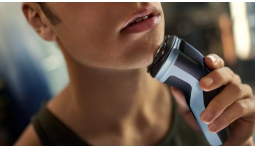 4D Flexibele scheerhoofden volgen uw gezicht voor een comfortabele scheerbeurt