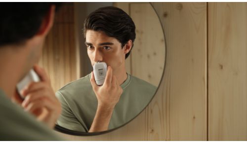 Accesoriul pentru tuns părul din nas îndepărtează părul nedorit din această parte a corpului