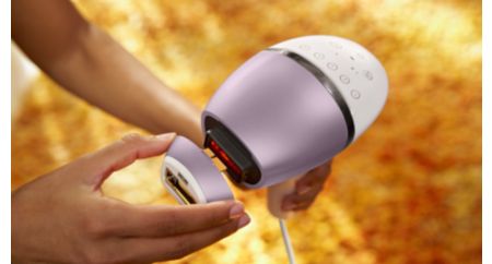 Lumea IPL 8000 Series IPL Hair removal device with SenseIQ BRI947