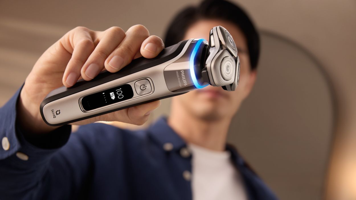 i9000 Prestige ウェット＆ドライ電動シェーバー XP9205/05 | Philips