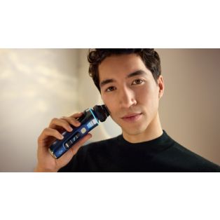 i9000 Prestige Ultra Day&Night Elektrický holicí strojek, mokré i suché, SkinIQ Pro