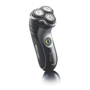 7000 Series Electric shaver