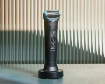 Close-up of cordless Body Groomer 7000