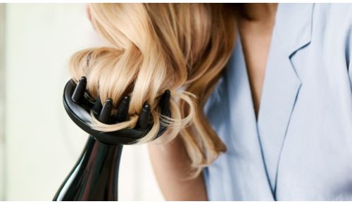 El difusor aumenta el volumen para crear rizos y estilos con movimiento