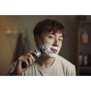 Shaver 5000X series Wet and dry electric shaver