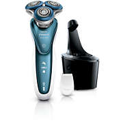 Shaver 7300 Wet &amp; dry electric shaver, Series 7000