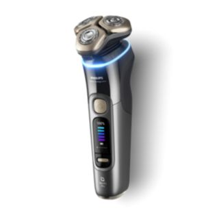 i9000 Prestige Ultra Wet and Dry Electric Shaver with SkinIQ Pro