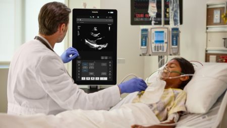 Flash Ultrasound System 5100 POC Pro: Simplified touch-based interface and automation for built-in guidance