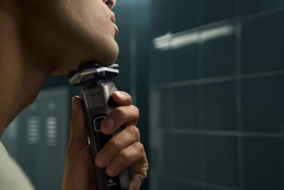 Ретельне гоління, дбайливе до шкіри