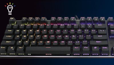 Six color LED-backlit keys