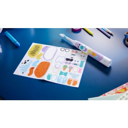 מסייע לילדים למנוע חורים בשיניים