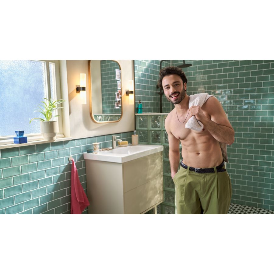 Effortless and smooth body grooming