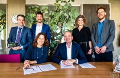 Radboudmc & Philips signing partnership