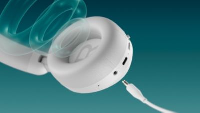 Puikus garsas net ir esant mažam garsumui. Klausykitės belaidžiu arba laidiniu būdu