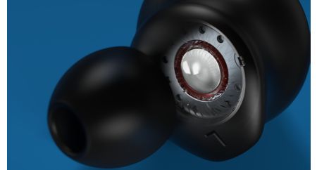 Detailed, expansive sound with rich powerful bass