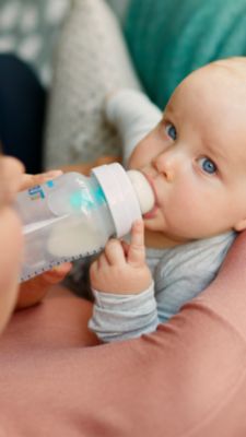 Anti-colic Baby Bottles With AirFree Vent | Philips Avent