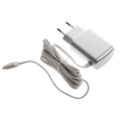 Chargez votre tire-lait depuis une prise secteur.