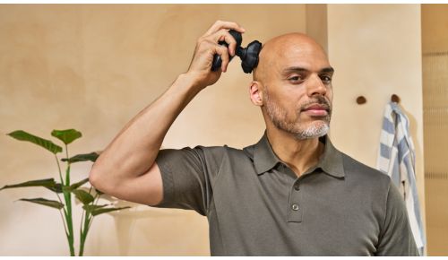 Klip håret i alle retninger med et hoved, der kan drejes 360 grader