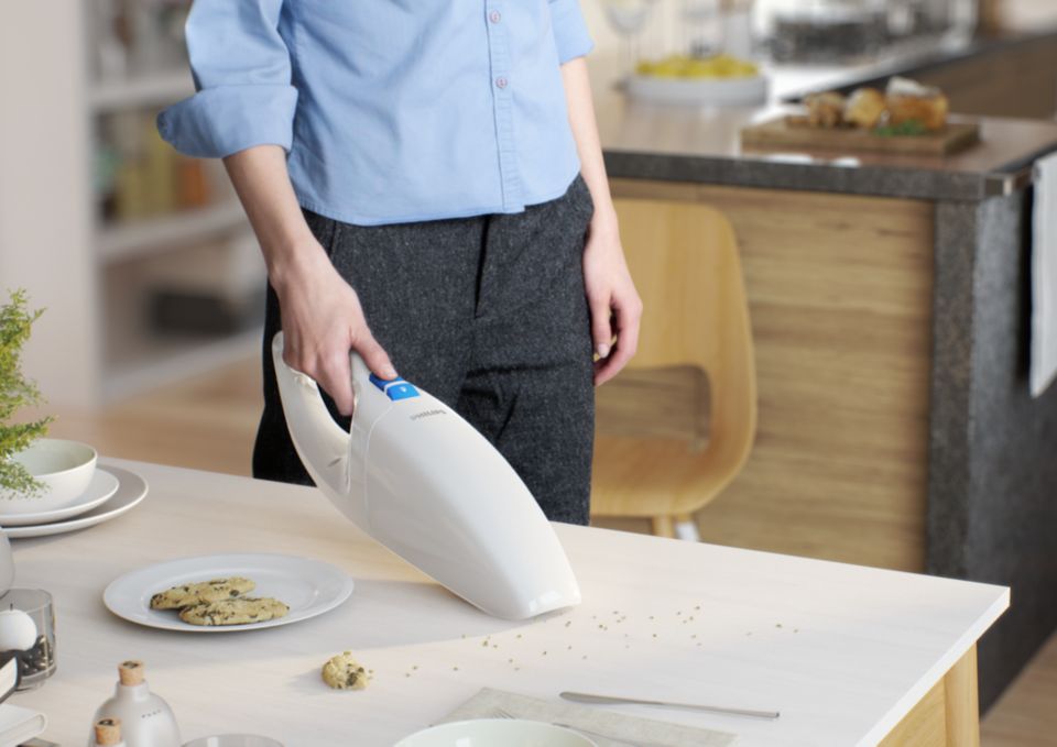 MiniVac Handheld vacuum cleaner FC6150/01R1 | Philips