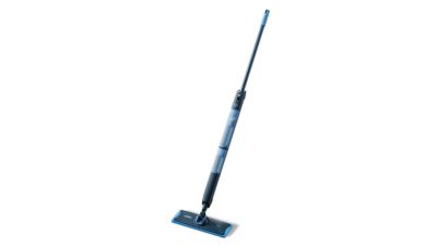 Electric mop with extended water tank