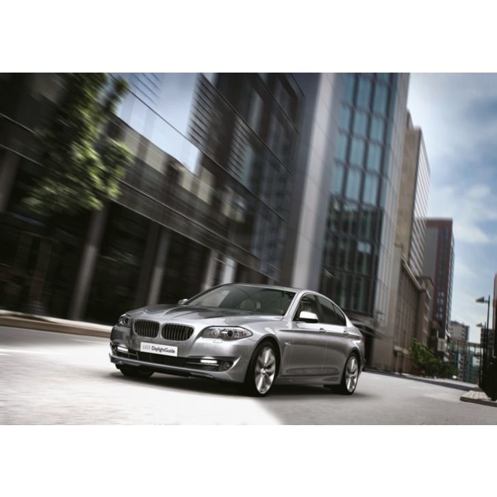 Exclusive design signature, maximum visibility