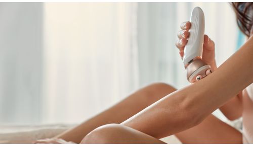 Körpermassagegerät für eine entspannende Behandlung inbegriffen