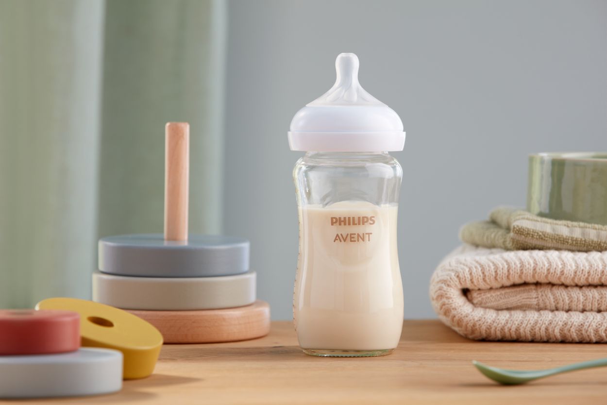 Philips Avent Glass Natural Baby Bottle With Natural Response