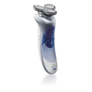 NIVEA FOR MEN shaver