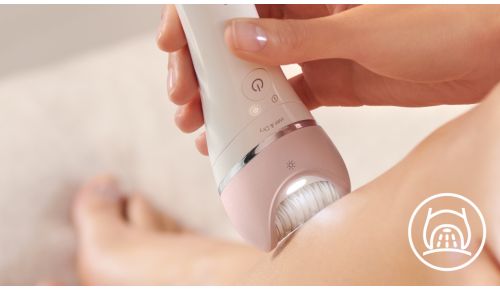 Dzięki lampce Opti-light nie ominiesz nawet najmniejszych włosków