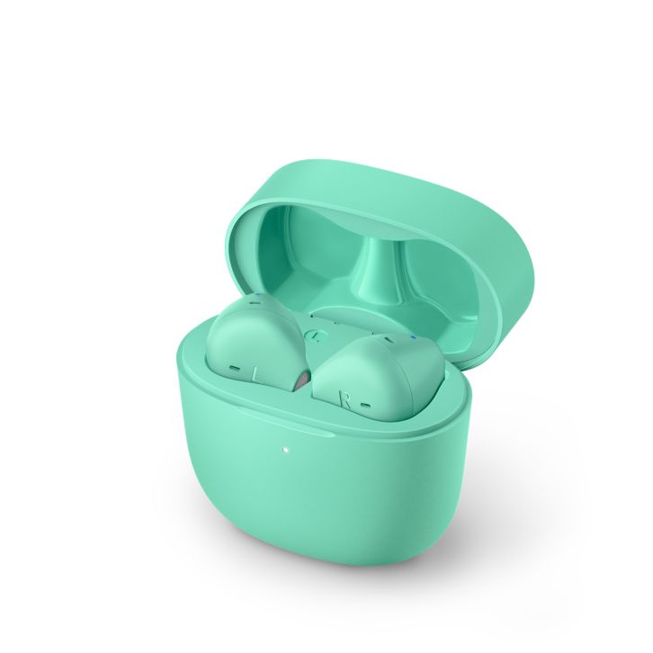 Super-slim case. Comfortable fit.