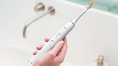 Sonicare DiamondClean Smart Electric Toothbrush | Philips Sonicare