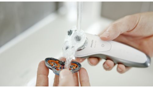 Rasierer kann unter fließendem Wasser gereinigt werden