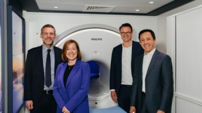 Philips celebrates debut of the new mobile MR truck with BlueSeal Technology