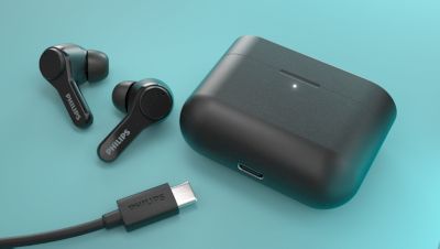 Pocket-sized USB-C charging case