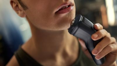 Los cabezales flotantes 3D siguen su cara para una afeitada cómoda