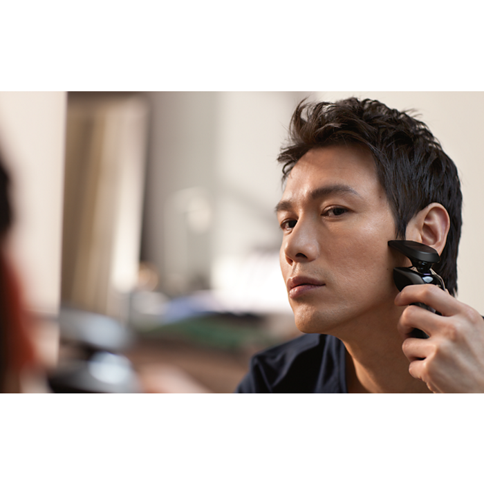 Shaver series 9000 ウェット&ドライ電気シェーバー S9551/12 Shaver series 9000 ウェット&ドライ電気シェーバー S9551/12