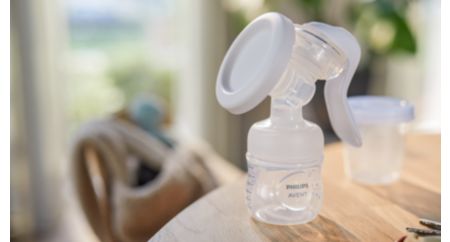 Manual breast pump with bottle SCF330/20