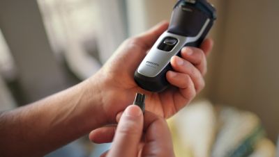 60 minutes of cordless shaving from a 1 hour charge