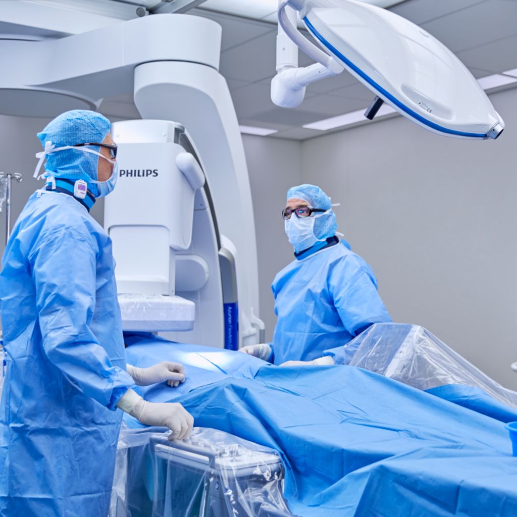 Doctors analyzing patient