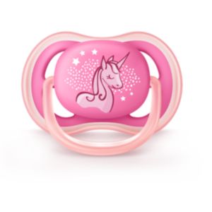 A light, breathable soother