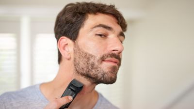 Trimmer edges beard and neck to complete your look