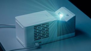 Projecteur triple laser
