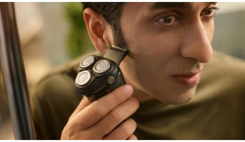 Rifinitore a scomparsa per baffi e basette