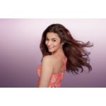 Easily straightens and creates waves