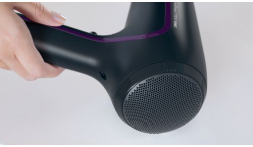 Abnehmbarer Lufteinlassfilter sorgt für eine schnelle und einfache Reinigung