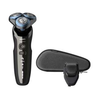 Shaver series 6000 S6680/69 Wet and dry electric shaver
