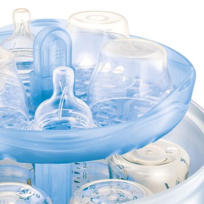 Pueden colocarse hasta seis biberones Philips Avent